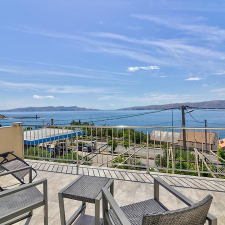 Apartmani Ana Сен Екстериор снимка