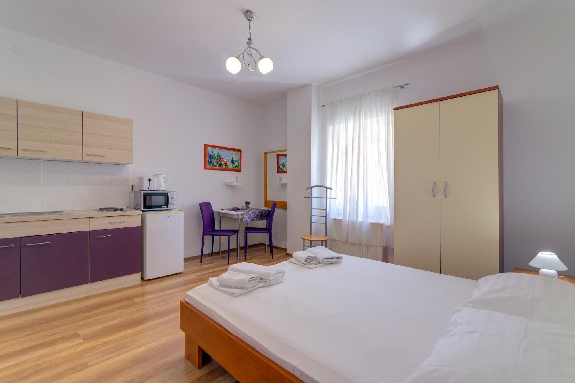Apartmani Ana Сен Стая снимка