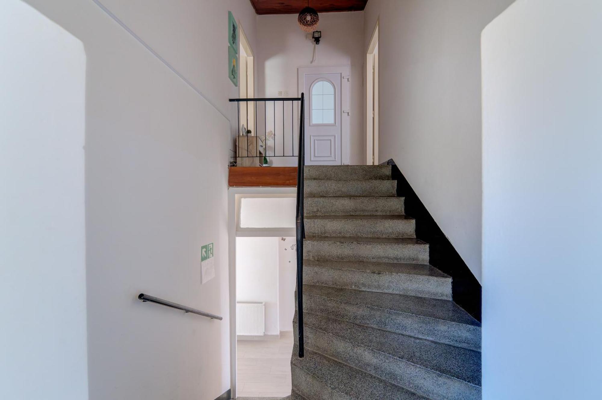 Apartmani Ana Сен Екстериор снимка