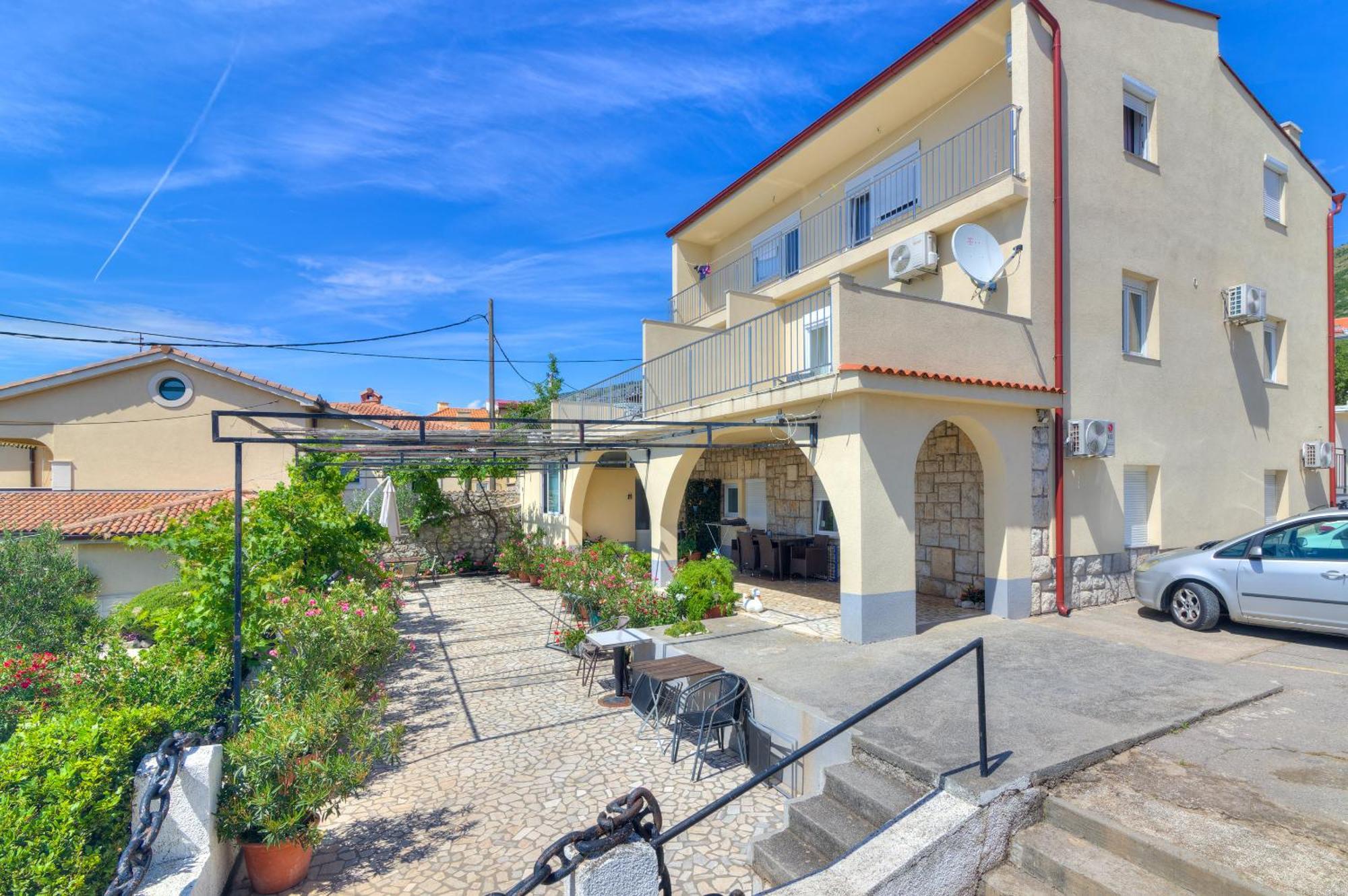 Apartmani Ana Сен Екстериор снимка